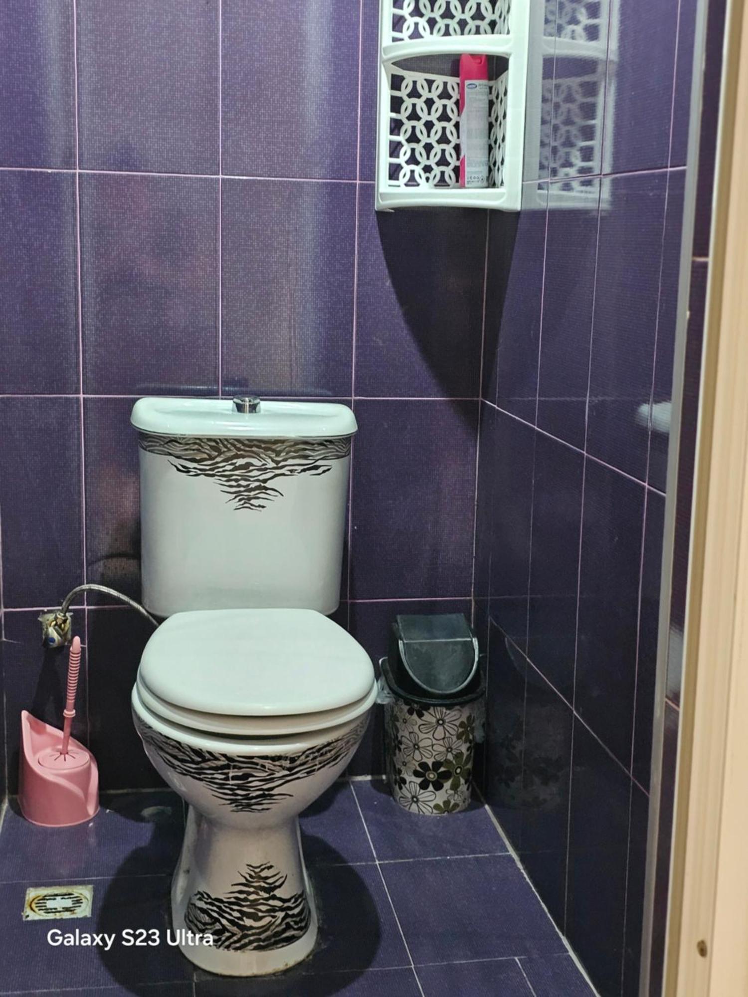 Home 巴统 外观 照片